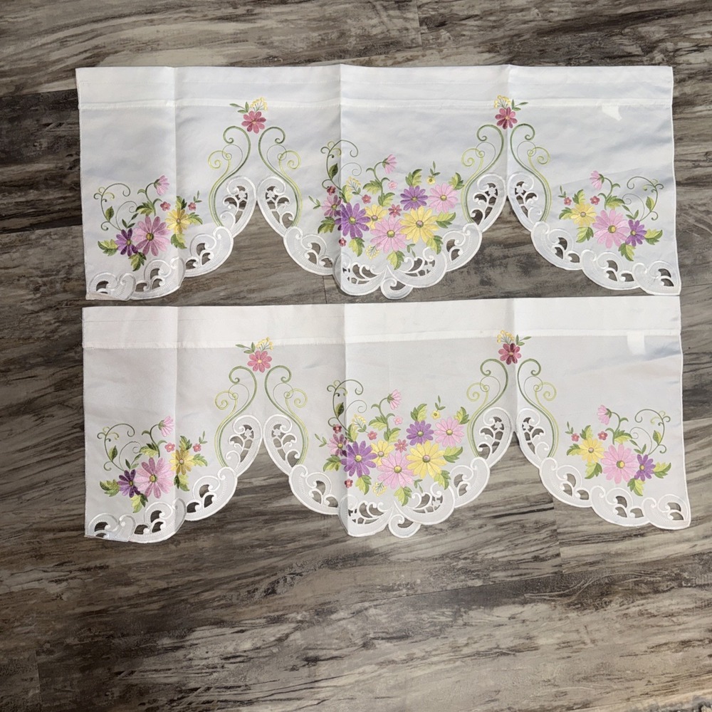 2 Vintage Wild Daisy Embroidered Scalloped Valance Rod White Pastel Flowers 40"